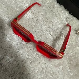 Red Women’s Fashion Sunglasses with Gold Accent